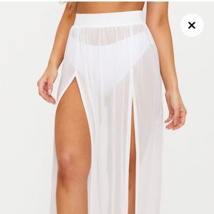 Perfect cover up for your next vacation !NeverWorn